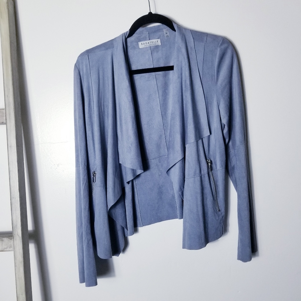 BAGATELLE COLLECTIONS BLUE CARDIGAN WITH ZIPPER POCKETS SIZE MEDIUM